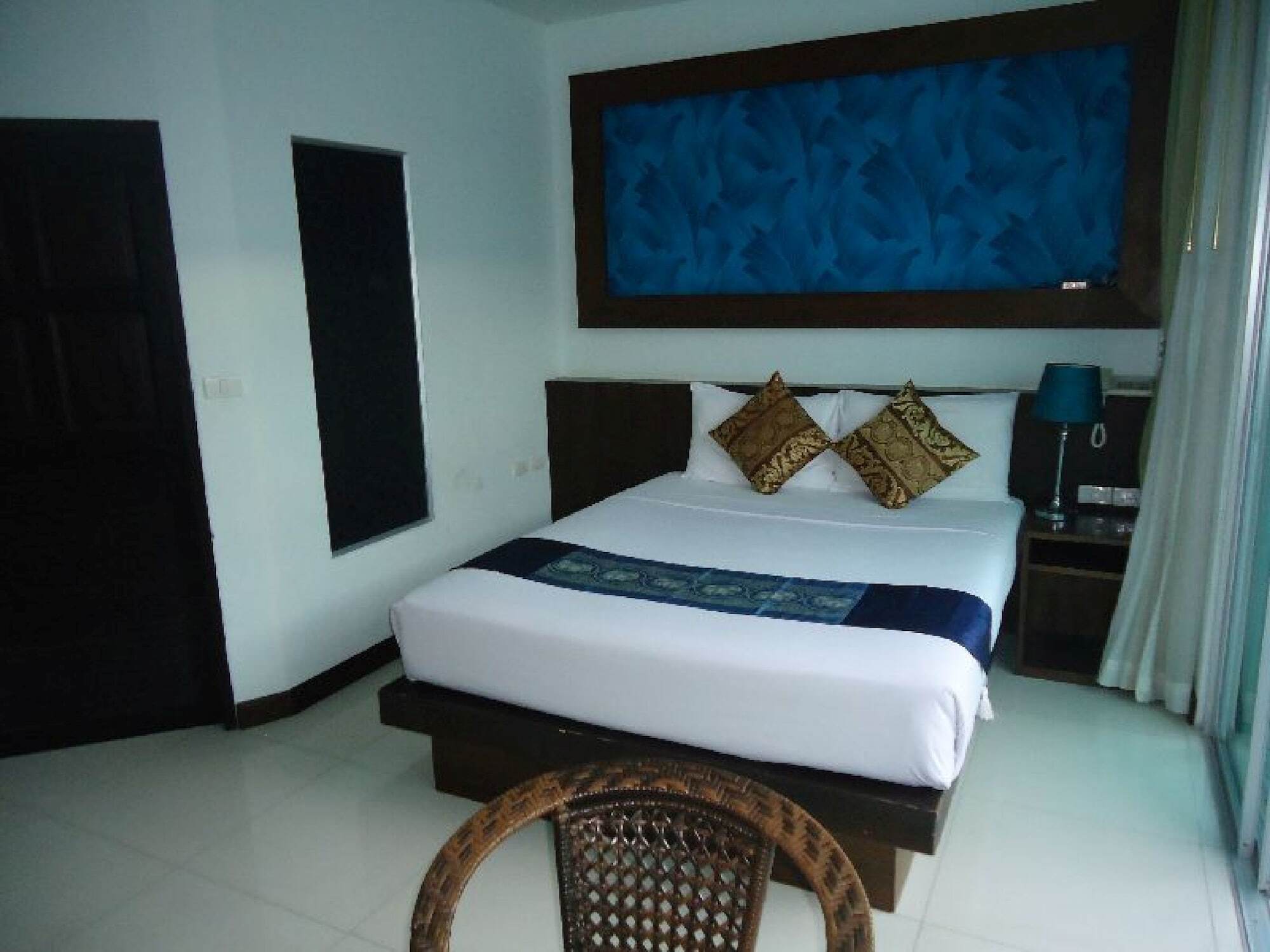 Puding Holiday World Kata Beach  Exterior photo
