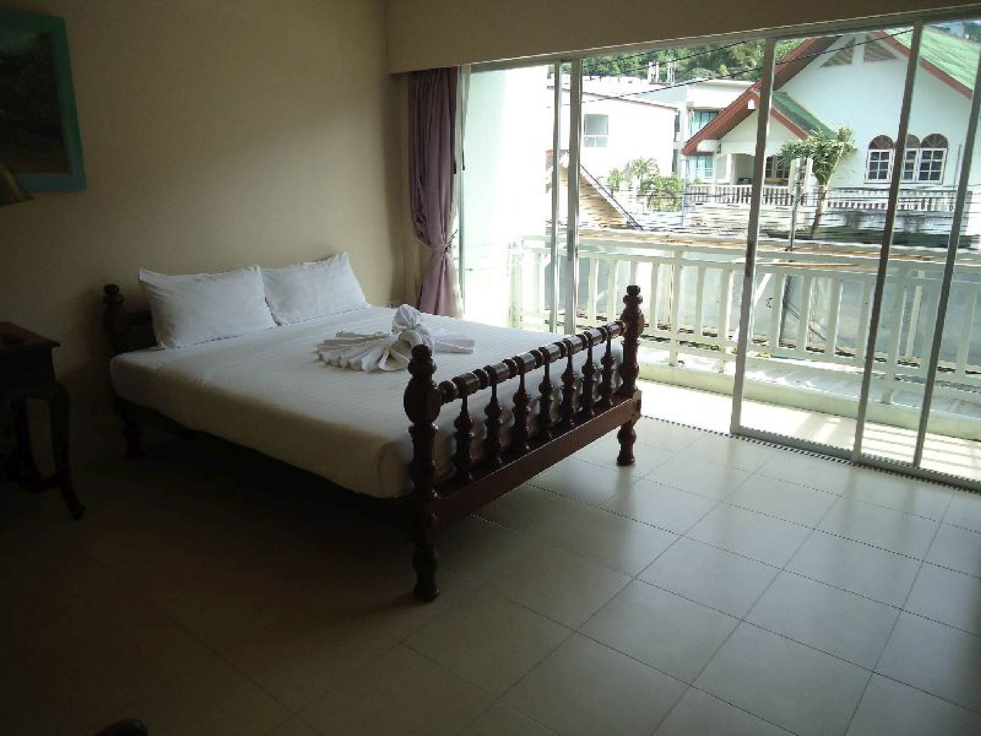 Puding Holiday World Kata Beach  Exterior photo