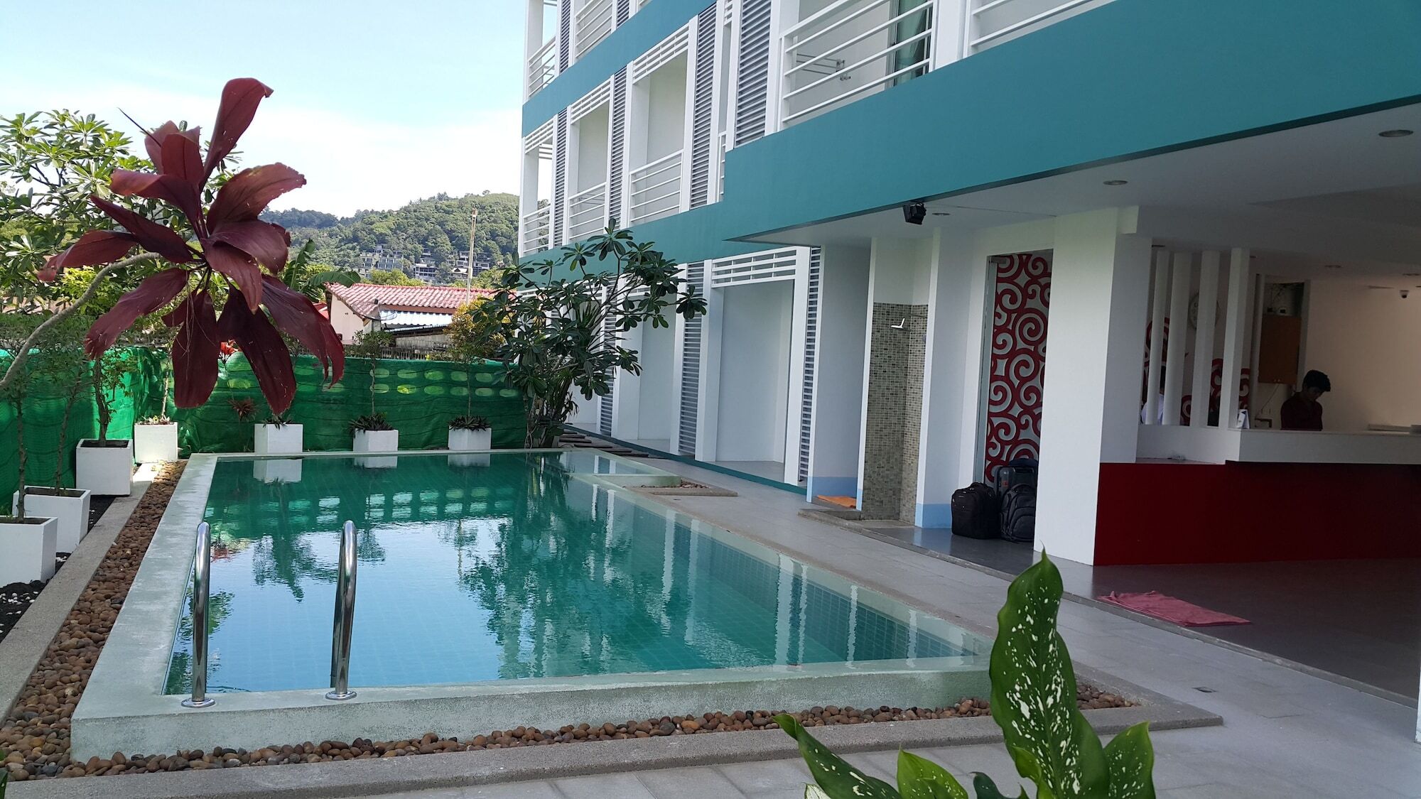 Puding Holiday World Kata Beach  Exterior photo